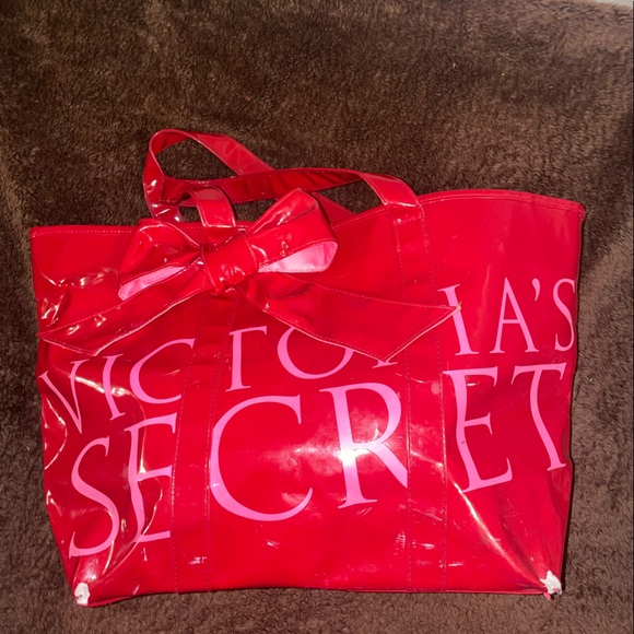 Beautiful Red shiny Victoria’s Secret tote bag - Picture 1 of 4